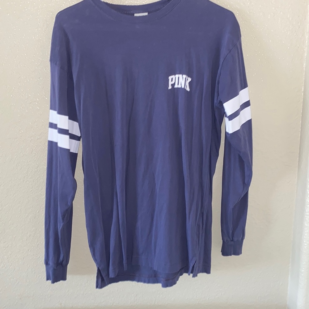 Pink. Tshirt. Purple in great condition